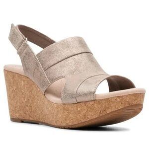 Clarks Elegant Silver/tan Metallic Leather Wedge Sandals